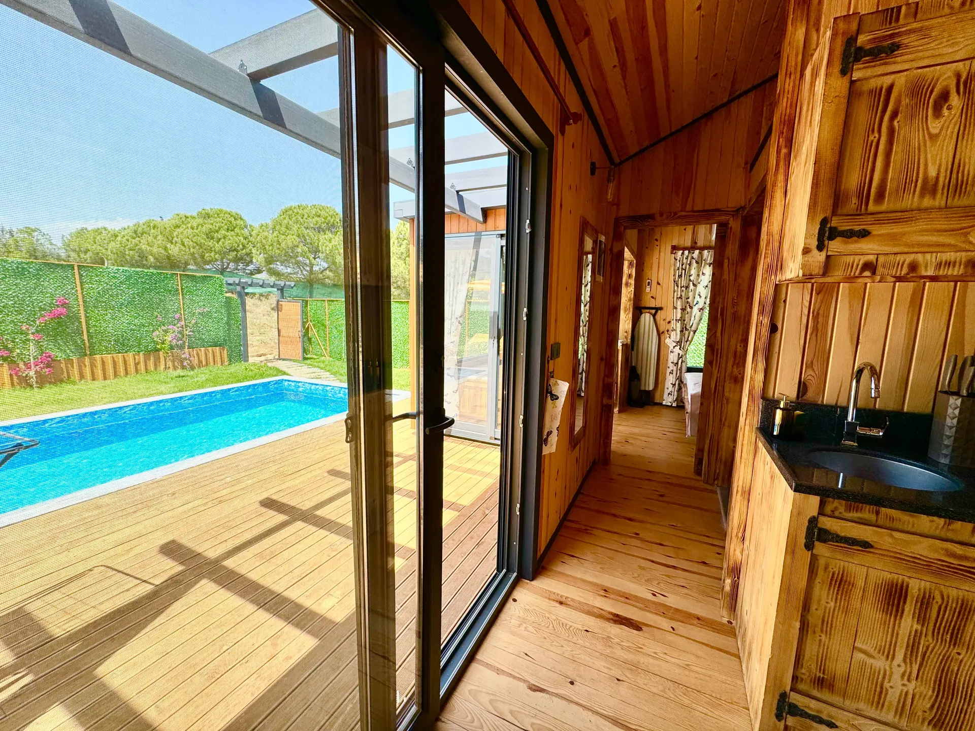 Özel havuzlu, jakuzili bungalov, fotoğraf 4