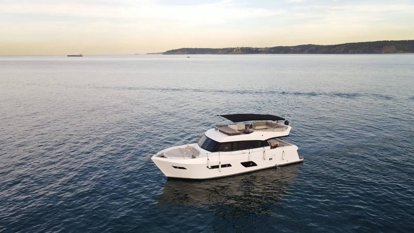 Pelagos, Motoryat